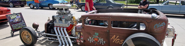 Grinnell Car Show – 8232