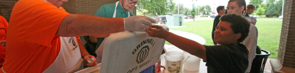 Grinnell Optimist – 7582