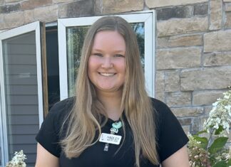 Hadley Tice of St. Francis Manor Receives Iowa Health Care – Association Foundation Scholarship