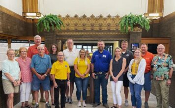 Grinnell Chamber Ambassadors Hear About AG DAY