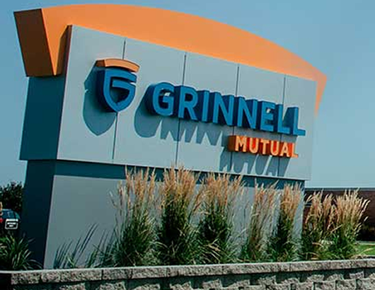 grinnell_mutual_sign_530